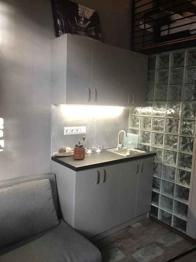 Mezzanine Отель