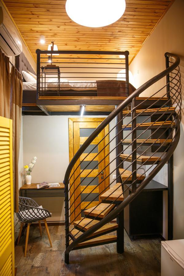 Отель Mezzanine