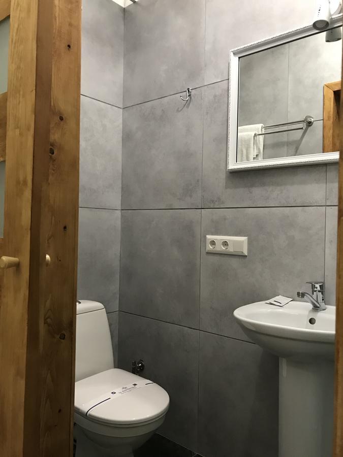 Отель Mezzanine 2*