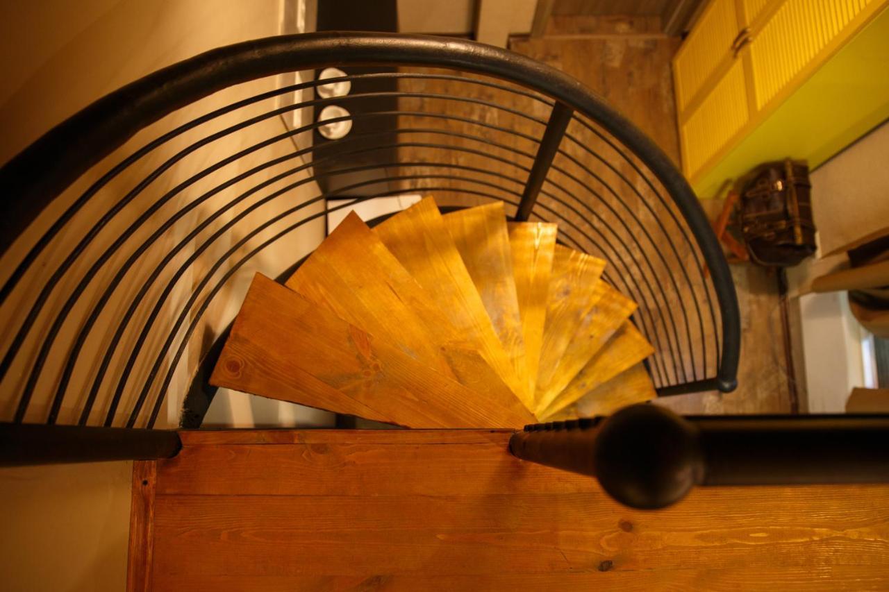 Hotel Mezzanine 2*